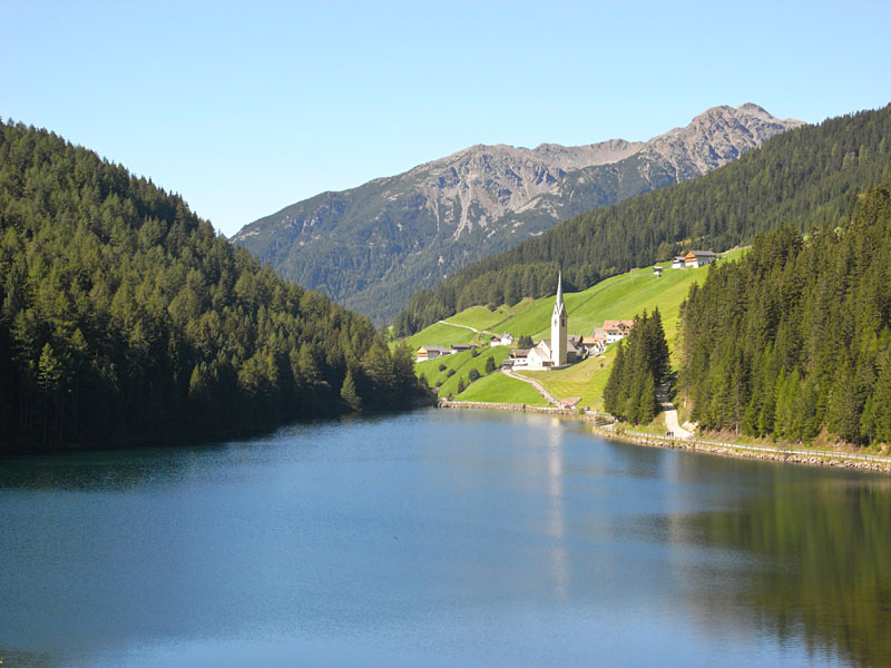 Durnholzersee bei Bozen in Südtirol