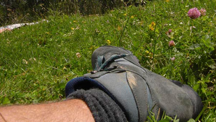 Fuss mit Bergschuh Fuss mit Bergschuh