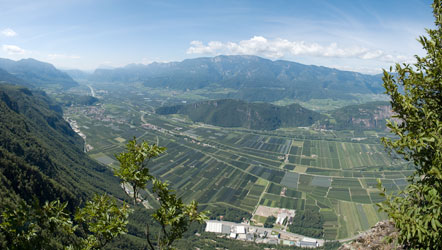 Blick von der Rotwand ins Südtiroler Unterland