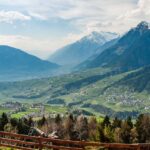 Dorf Tirol, Riffian