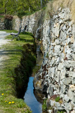 Wall auf der Sonnenpromenade über Schlanders