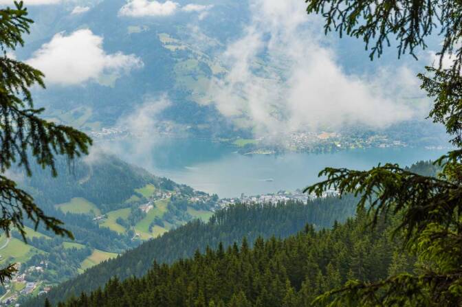 Blick auf den Zeller See