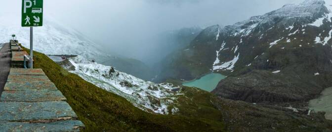 Blick von der Kaiser-Franz-Josefs-Höhe auf den Fuß des Großglockners