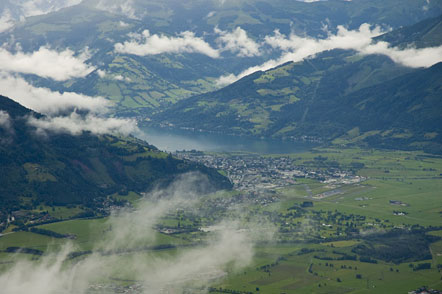 Blick zurück zum Zeller See und Schüttdorf