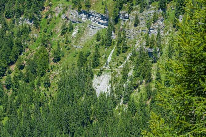 Der "Sentiere dell'Orso" (Bärensteig) aus der Ferne