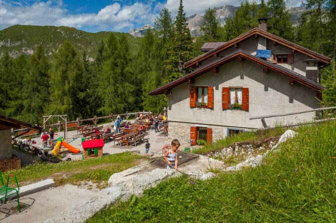 Rifugio (Schutzhütte) Casinei im Brenta Gebirge