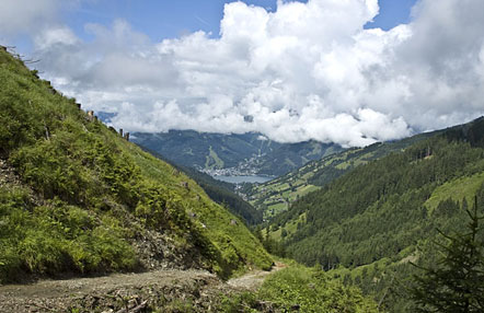 Auf den Weg zum Hundstein - Blick auf den Zeller See