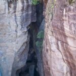 Bach, Enge, Engstelle, Fels, Felsen, Felswand, Fließgewässer, Schlucht, Schwarzenbach