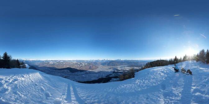 Winterausblick vom Gantkofel nach Meran und Bozen.