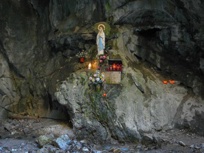 Mariengrotte in der Brasa Schlucht