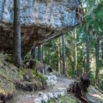 Erlebniswanderweg, Erlebnisweg, Fels, Felsen, Findling, Lehrpfad, Lehrweg, Naturerlebnisweg, Naturlehrpfad, Oswald von Wolkenstein, Wanderweg, Weg, cammino, sentiero, way