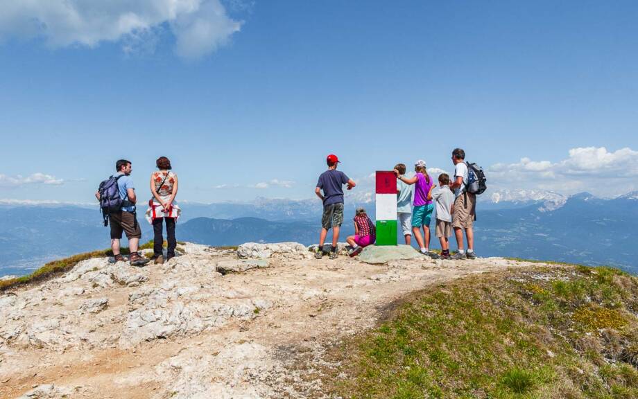 Auf dem Gipfel des Roen