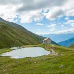 Alm, Berghaus, Gewässer, Matte, Obervinschgau, Pforzheimer Hütte, Pforzheimer See, Schutzhaus, Schutzhütte, Sesvenna Pass, Weide, refuge, rifugio