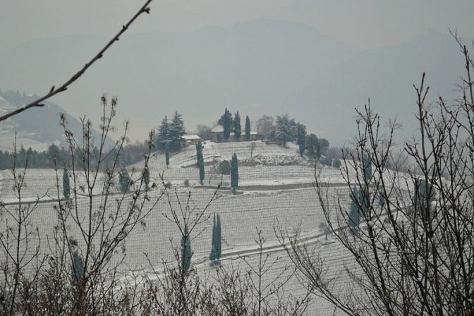 Kastelatz Hügel - Weinhügel über Tramin