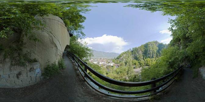 360° Foto: über di Gaulpromenade in die Gaulschlucht