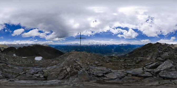 Auf dem Sonnenberg auf der Vermoi Spitze.