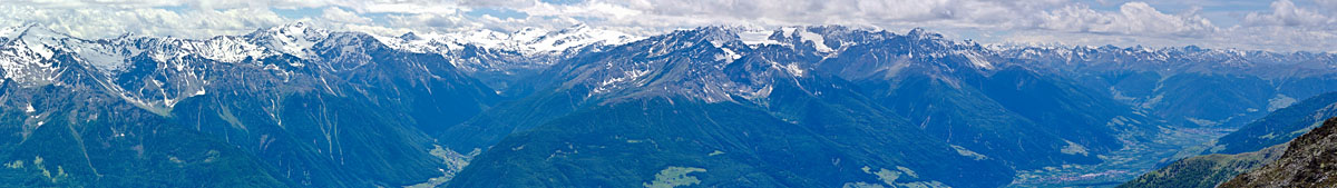 Taken at Latitude/Longitude:46.659075/10.870605. 4.39 km North West Castelbello Ciardes Kastelbell Tschars Trentino Alto Adige Italy (Map link)