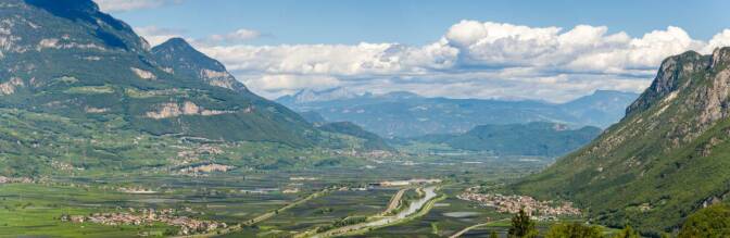 Blick hinauf ins Etschtal