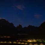 Sexten bei Nacht, Berg, Berge, Cima Dieci, Cima Dodici, Cima Una, Cima Undici, Croda dei Toni, Einser, Einserkofel, Elfer, Elferkofel, Nacht, Nachtaufnahme, Sesto, Sexten, Sextner Sonnenuhr, Zehner, Zehnerkofel, Zwölfer, Zwölferkofel