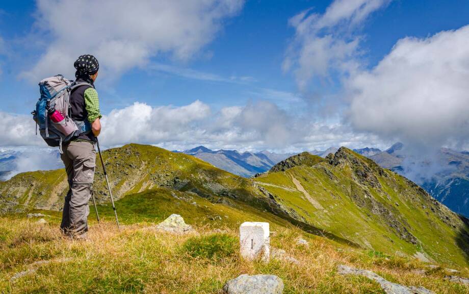 Wanderer auf dem Karnischen Höhenweg