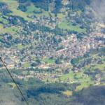 Im Tal liegt Cortina, Ampezzaner Tal, Aufstiegsanlage, Belluno, Cortina, Cortina d’Ampezzo, Seilbahn, Vallata d’Ampezzo, Valle d’Ampezzo, Venetien, Veneto, Vogelperspektive