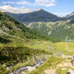 Am Scherzbach zum Neves See, Bach, Berglandschaft, Gebirge, Gebirgslandschaft, Gewässer, Großer Möseler, Lappach, Mühlwaldertal, Neves See, Neves Stausee, Nevessee, Scherzbach, Wanderer, Zillertaler Alpen, wandern