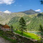 Wandern am Neves See, Almhaus, Almhütte, Berghaus, Gewässer, Großer Möseler, Hütte, Jausenstation, Jausenstation Nevessee, Lappach, Mühlwaldertal, Neves See, Neves Stausee, Nevessee, Schutzhaus, Schutzhütte, See, alpine hut, baita, cabana, cabin, capanna, chalet, hut, lago, lake, mountain hut, refuge, rifugio