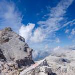 Piz Boè, Berg, Berge, Berghaus, Berglandschaft, Boespitze, Boè Spitze, Dolomiten, Gebirge, Gebirgslandschaft, Piz Boè, Rifugio Capanna-Fassa, Schutzhaus, Schutzhütte, Sella, Sella Gruppe, Sella Massiv, Sellagruppe, Sellastock, refuge, rifugio, Rifugio Boè