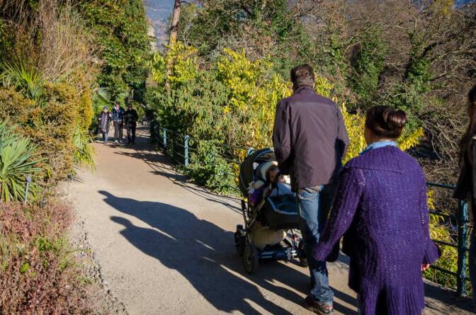 Auf der Gilf Promenade in Meran.