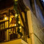 Meraner Lauben im Advent, Advent, Beleuchtung, Christkindlmarkt, Einkaufsstraße, Meran, Meraner Advent, Meraner Lauben, Weihnachten, Weihnachtsbeleuchtung, Weihnachtsmarkt, Weihnachtsschmuck, beleuchtet, leuchtet