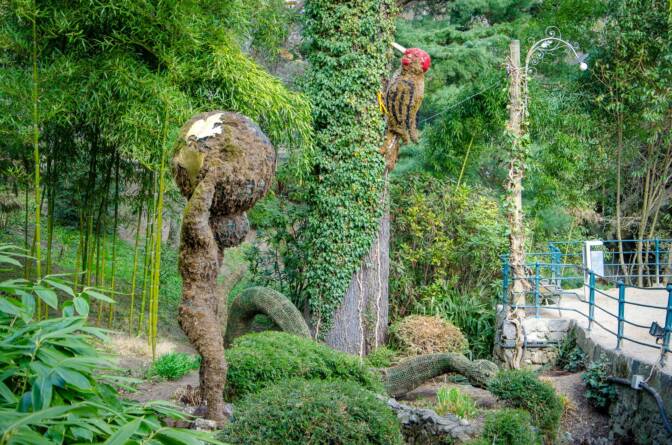Pflanzenfiguren Meran auf der Meraner Gilfpromenade