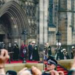 Die Queen in Edinburgh, Britten, Edinburgh, Engländer, Königin, Majestät, Monachy, Monarchie, Queen, Ritter, Ritterschlag, Royal, Royal Family, Schotten, Schottland, VIP, königliche Familie, monarchia