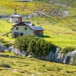 Abteital, Alm, Alto Adige, Badia, Dolomiten, Fanes, Fanes Alm, Fanes Berge, Fanes Gruppe, Gadertal, Gotteshaus, Gruppo Fanes, Kapelle, Kirchlein, Matte, Naturpark Fanes-Sennes-Prags, South Tyrol, Sudtirol, Sudtirolo, Suedtirol, Südtirol, Val Badia, Weide, cappella, chapel, chiesetta, kleine Kirche