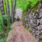 E5, Europäischer Fernwanderweg, Europäischer Höhenwanderweg, Europäischer Höhenweg, Europäischer Wanderweg, Nr. 5, Phorphyr, Steinmauer, TN, Trentino, Wanderweg, sentiero