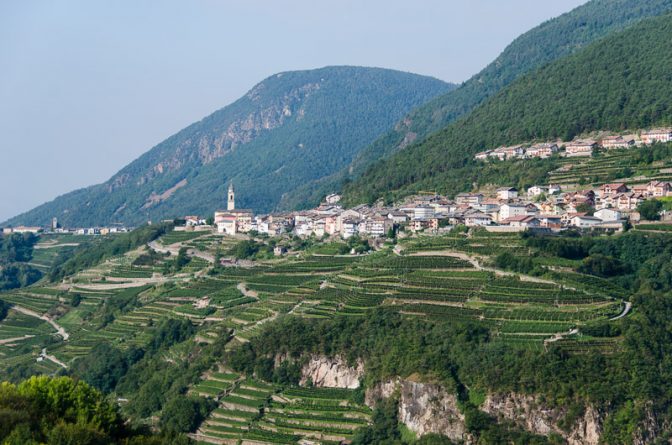 wandern im Cembratal - Blick auf Faver