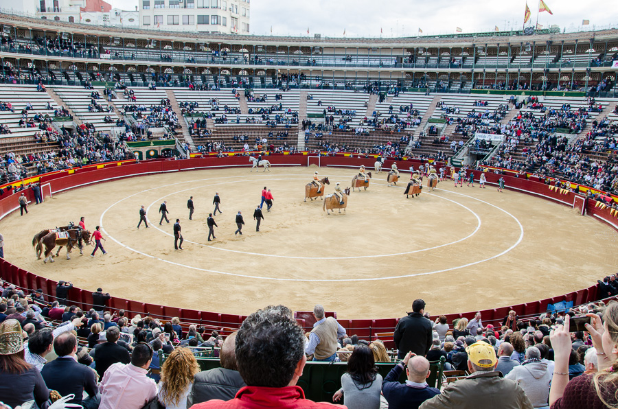Einzug der Toreros in der Stierkampfarena (Corrida de toros) in Valencia
