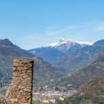 Blick von der Haselburg in Richtung Sarntal, Bolzano, Bozen, Haselburg, Landeshauptstadt Südtirol, Rafenstein, Sarner Scharte, Sarntal