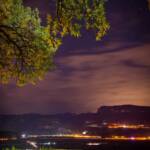 Blick zum Weißhorn bei Nacht, Corno Bianco, Himmel, Licht, Lichter, Nacht, Nachtaufnahme, Stern, Sterne, Termeno, Tramin, Weisshorn, Weißhorn, beleuchtet, leuchtet
