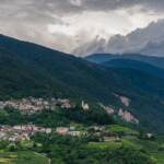 Segonzano mit Erdpyramiden, Cembratal, Gewitterstimmung, Segonzano, Val di Cembra