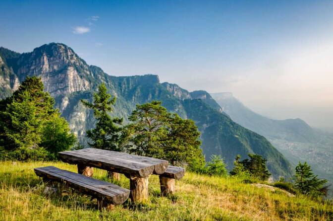 Panoramablick von der Aussicht unweit der Göllerwiese