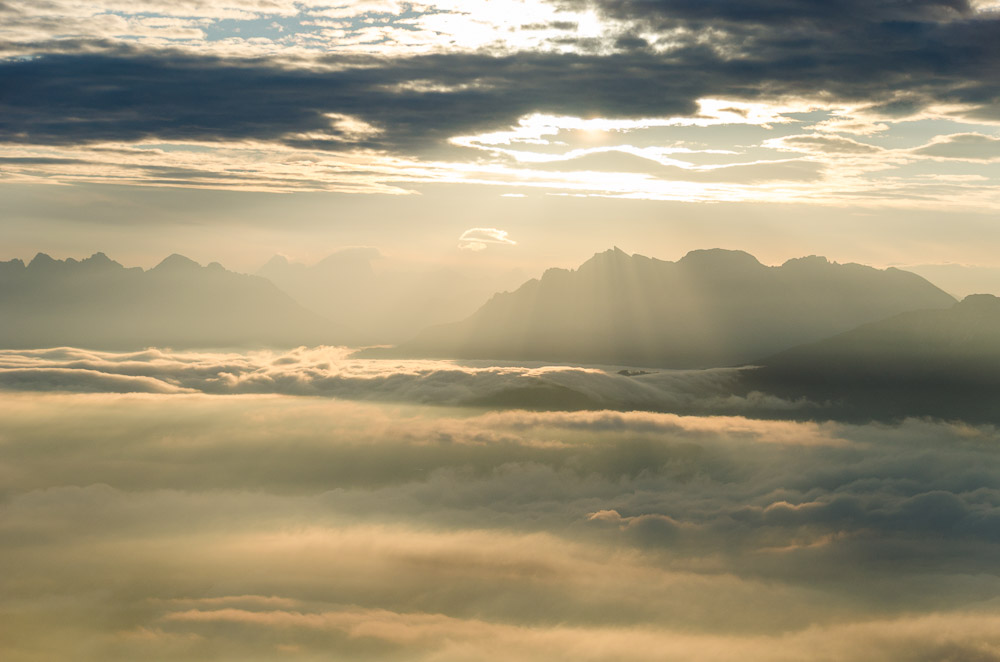 Nebeldecke in den Dolomiten