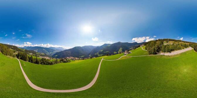 360° über Latzfons