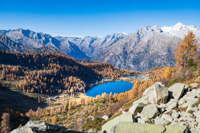 Die Laghi di San Giuliano bestehen aus den beiden Seen Lago di Garzonè und Lago di San Giuliano