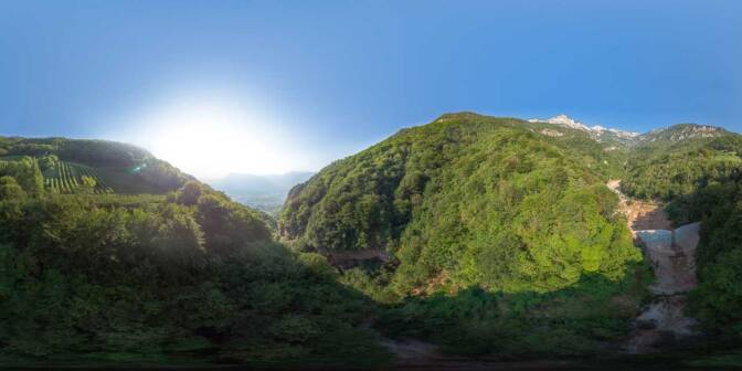 360° bei den nächsten Wildbachschutzmauern des Höllentalbaches