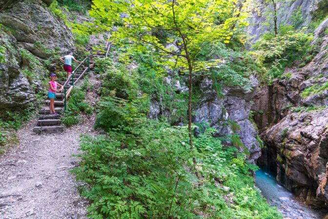 Hier beginnt der interessante Teil durch die Tscheppaschlucht