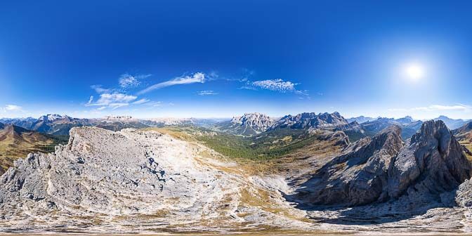 360° Dolomiten rundumblick vom Settsass aus gesehen