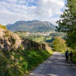 Castelrotto, Kastelruth, Spaziergang, Spaziergänger, Spazierweg, Tagusenerweg, Wanderer, Wanderung, Wanderweg, Weg, cammino, sentiero, wandern, way