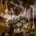 Höhle, Tropfsteinhöhlen