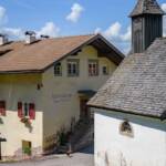Aldein, Altwidum, Bauerngehöft, Bauernhaus, Bauernhof, Gehöft, Gehöfte, Hof, Hofstelle, cascina, farm, farm building, farmstead, fattoria, grange, homestead, masseria