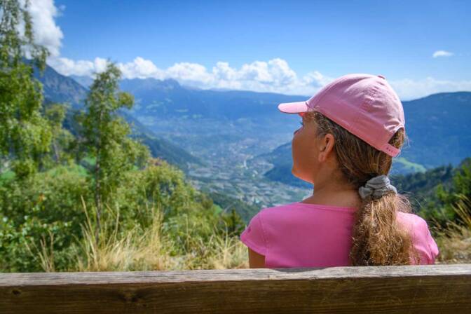 Ausblick vom Meraner Höhenweg auf den Meraner Talkessel